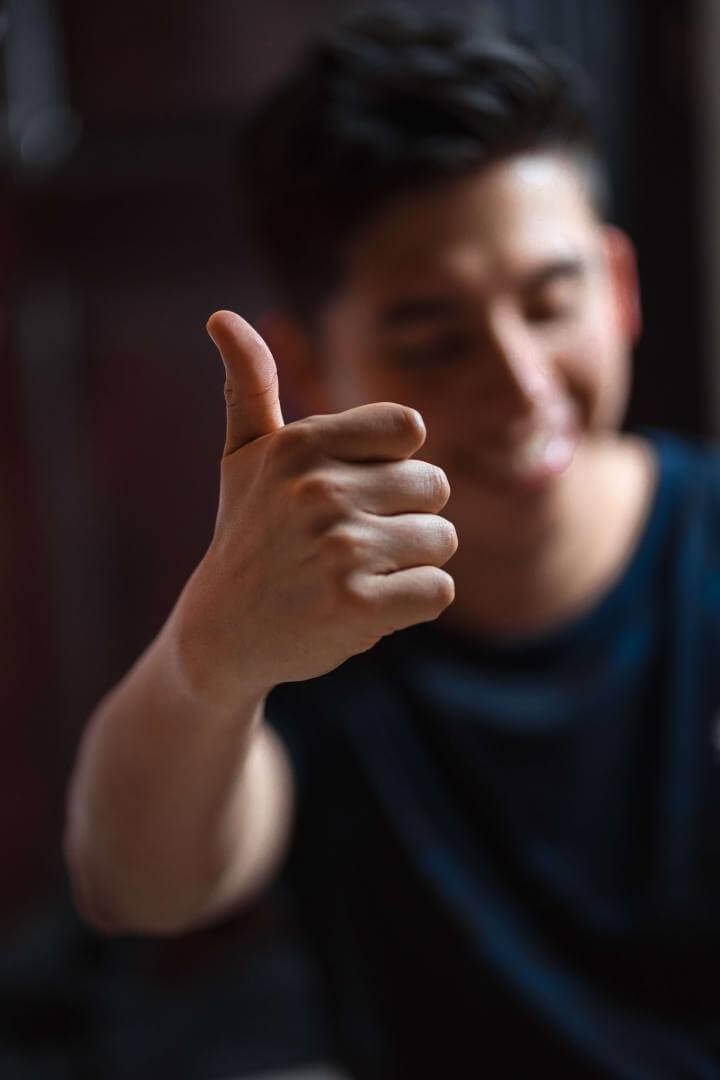 Image of man giving thumbs up for Quiet Quitting Cultural Fit Blog